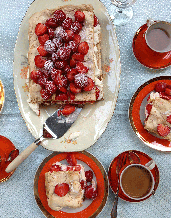 Erdbeer-Rhabarber-Torte 